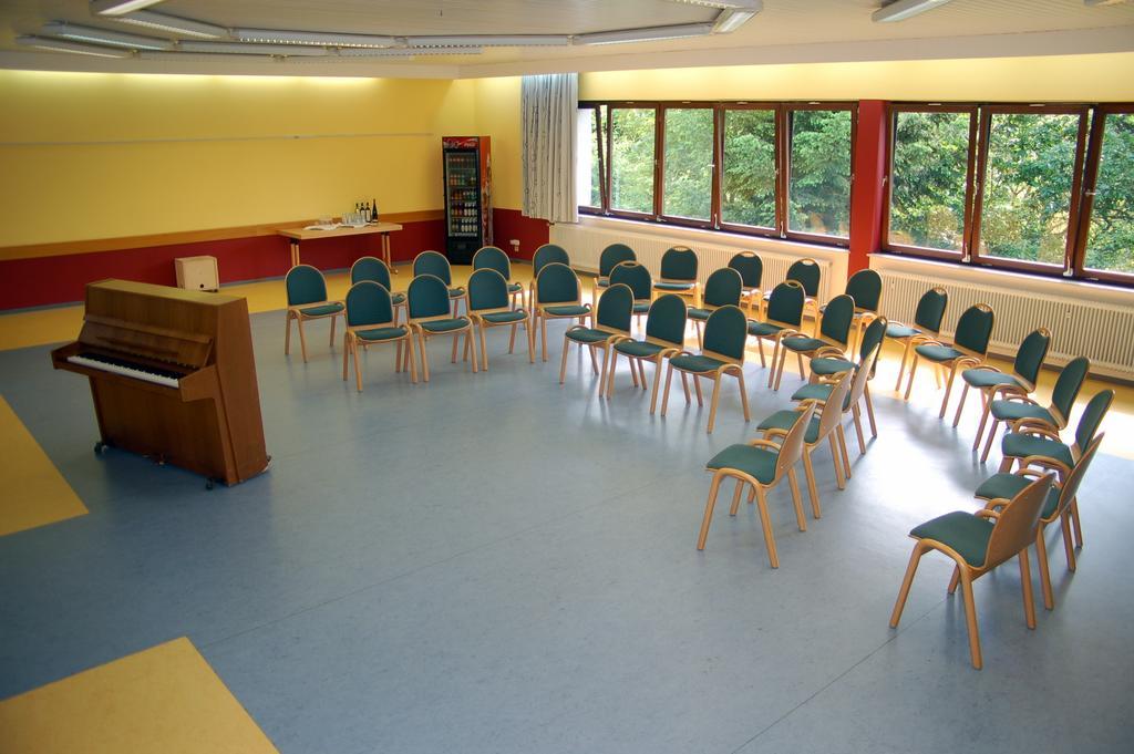 Stiftsberg - Bildungs- Und Freizeitzentrum Kyllburg ภายนอก รูปภาพ