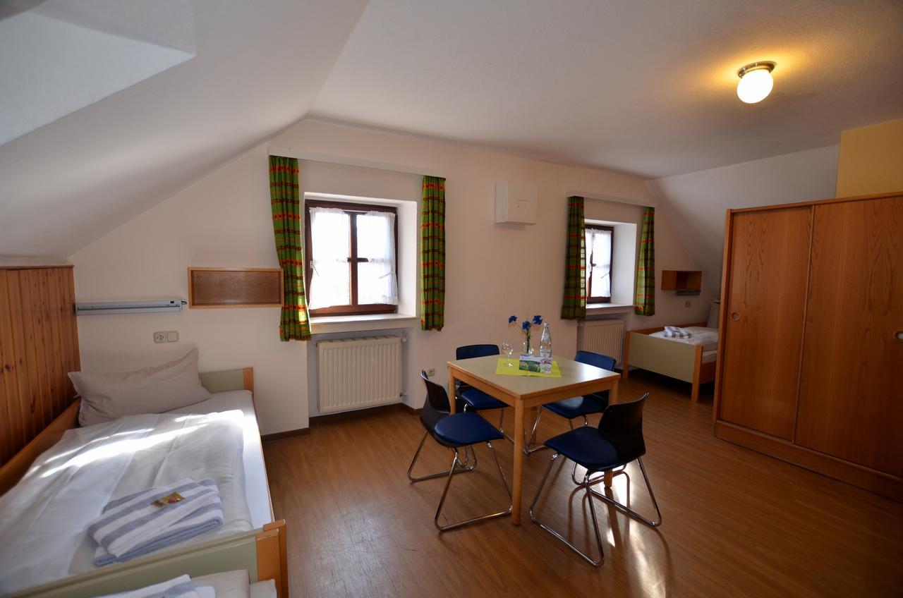 Stiftsberg - Bildungs- Und Freizeitzentrum Kyllburg ภายนอก รูปภาพ